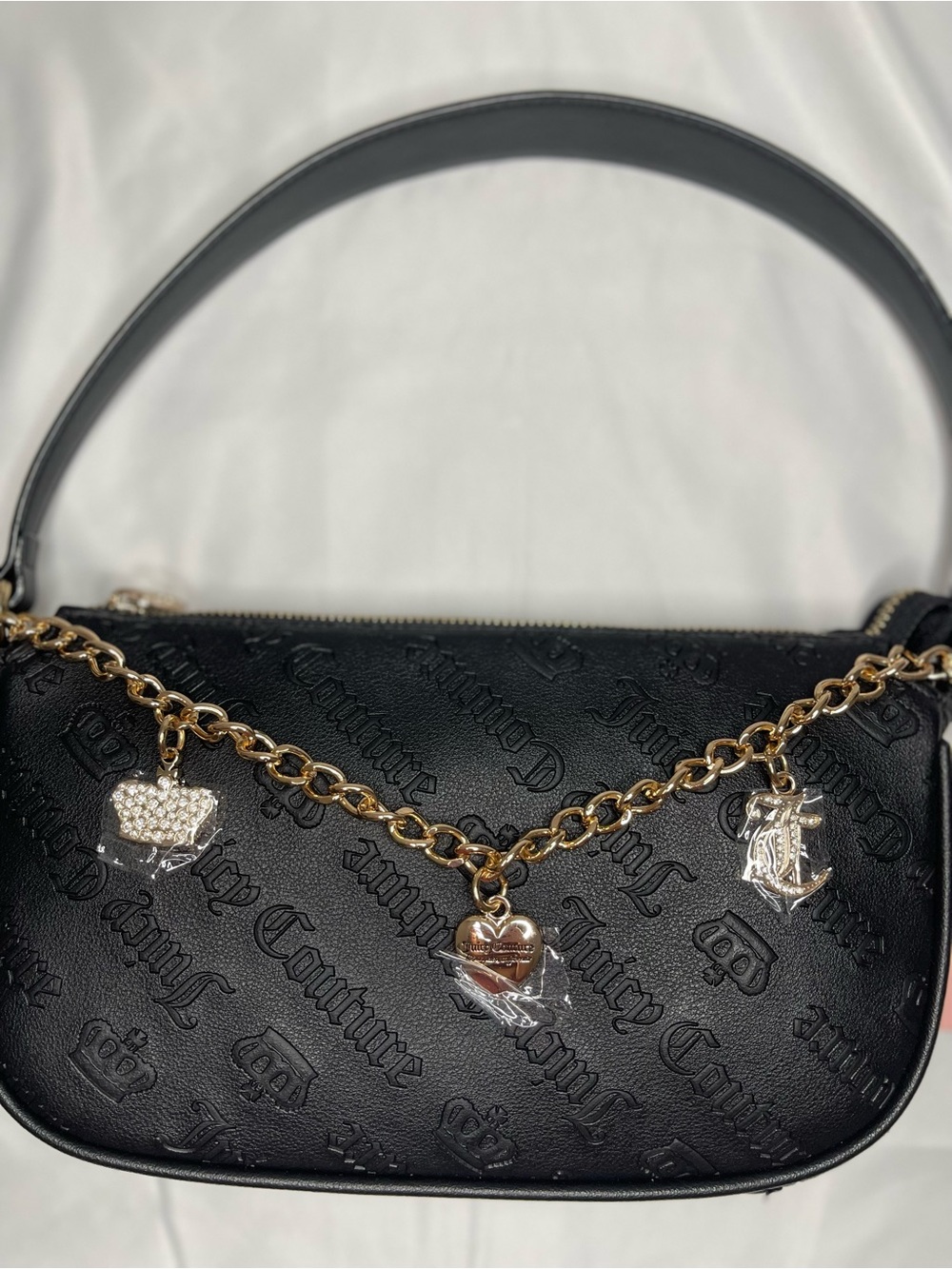 Juicy Couture Shoulder Bag with Gold Charm Chain - Picture 4 of 11